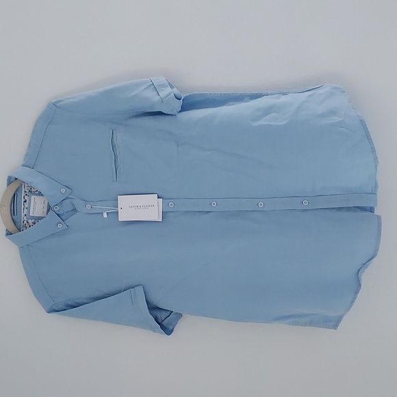 Denim & Flowers Short Sleeve Buttom Down Shirt - Picture 3 of 6